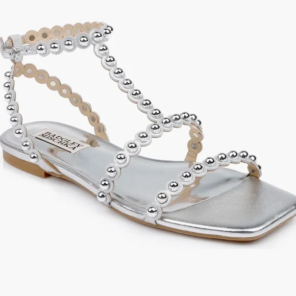 Badgley Mischka Embellished T-Strap Flat Sandals NWOT - Picture 2 of 8